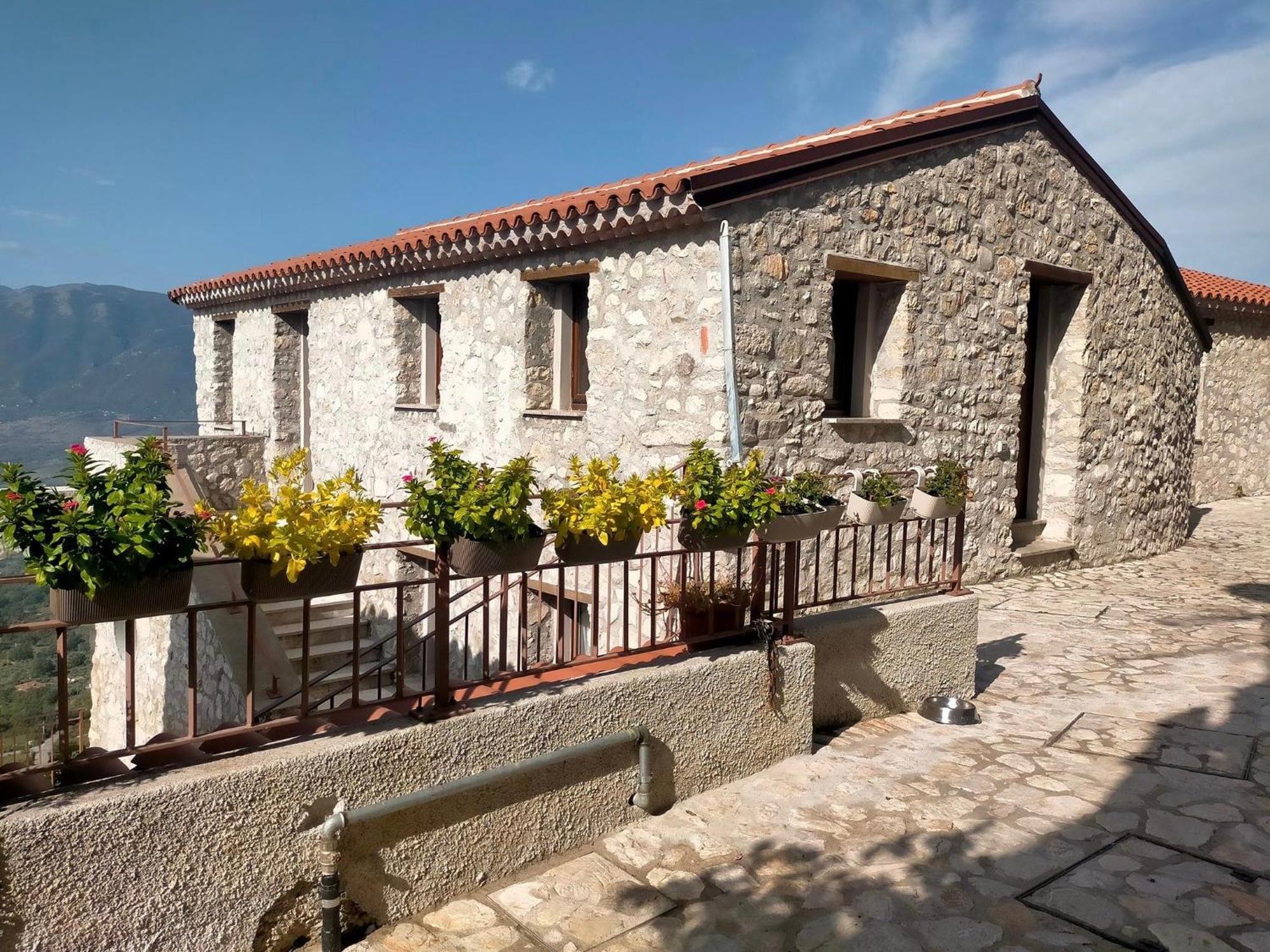 Villa Il Borgo Dei Normanni Colliano Esterno foto